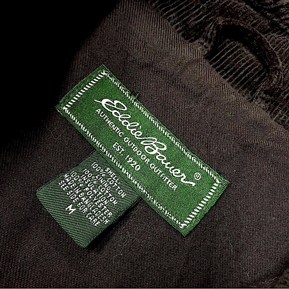 Zip-Up Insulated Corduroy Vest - Picture 3 of 9